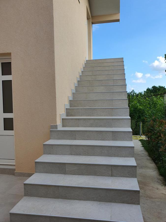 Apartman Tolosi 2 Podgoriçe Dış mekan fotoğraf